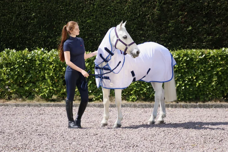Hy Signature Guard Detachable Fly Rug - White Bound Navy/Blue-2